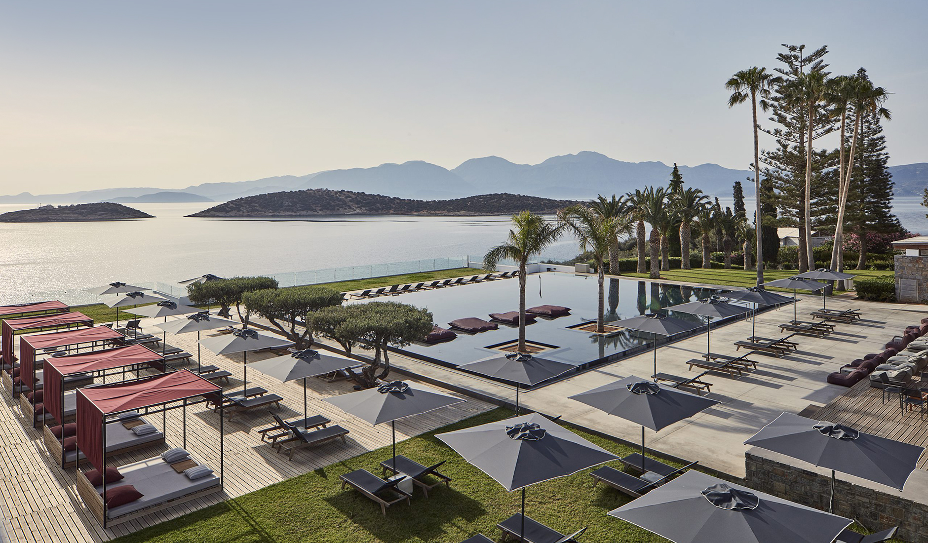 Minos Palace Hotel & Suites • The Best Luxury and Boutique Hotels in Crete, Greece