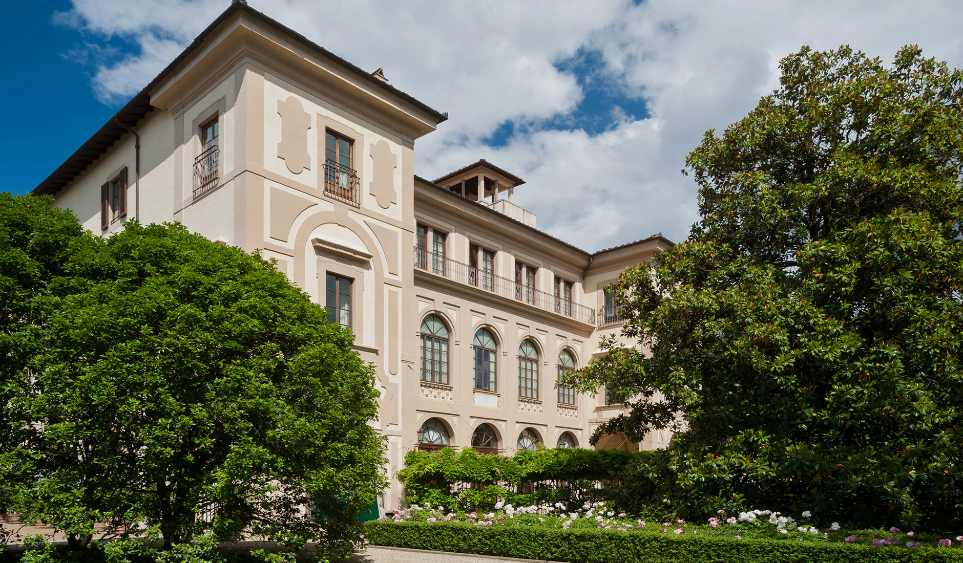 Four Seasons Hotel Firenze • The Best Boutique and Luxury Hotels in Florence, Italy • TravelPlusStyle.com