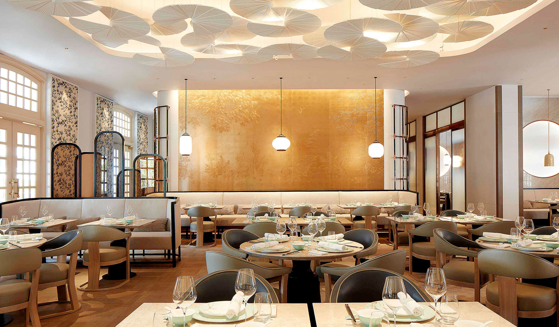 Raffles Singapore • The Best Boutique and Luxury Hotels in Singapore