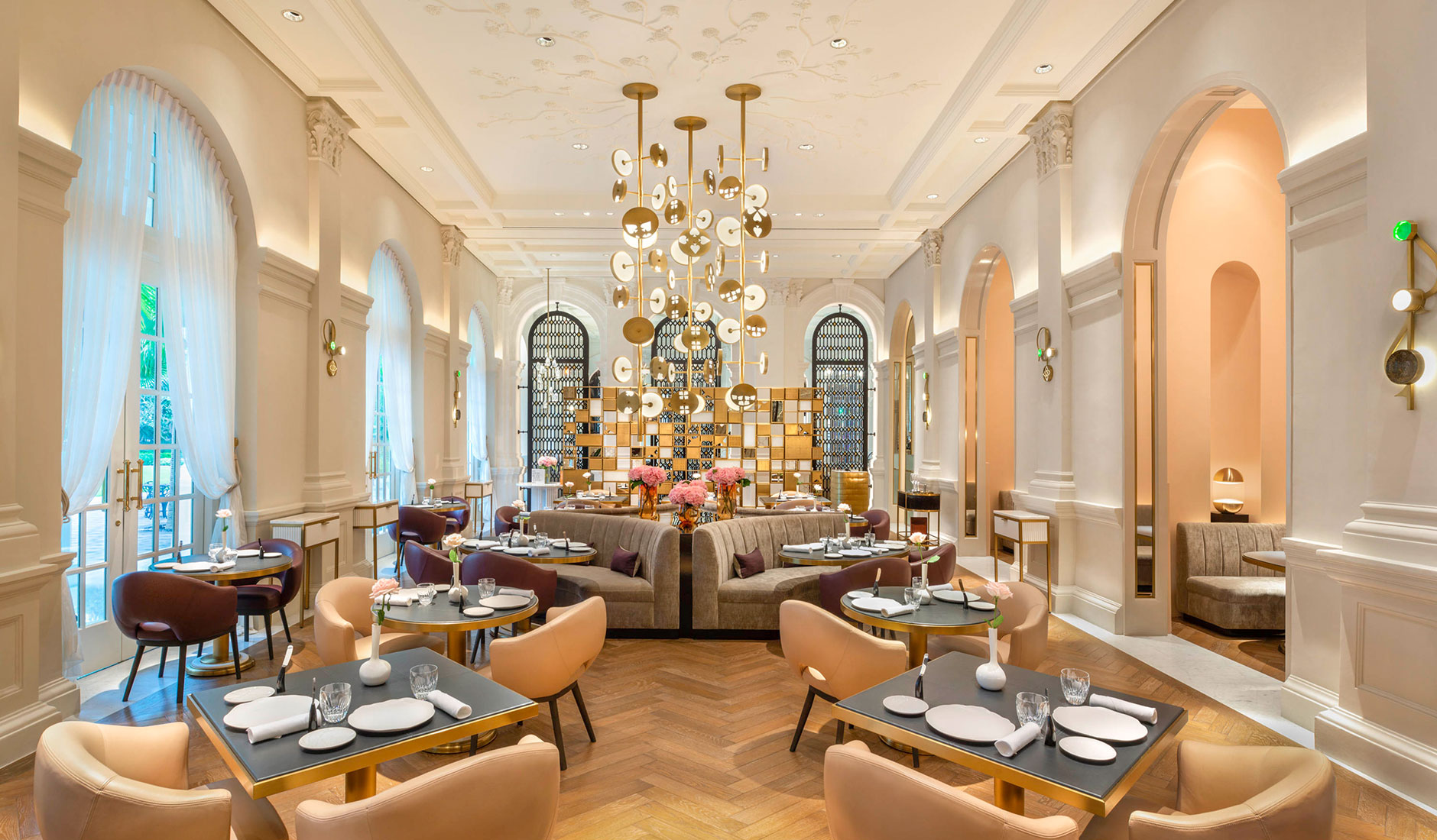 Raffles Singapore • The Best Boutique and Luxury Hotels in Singapore