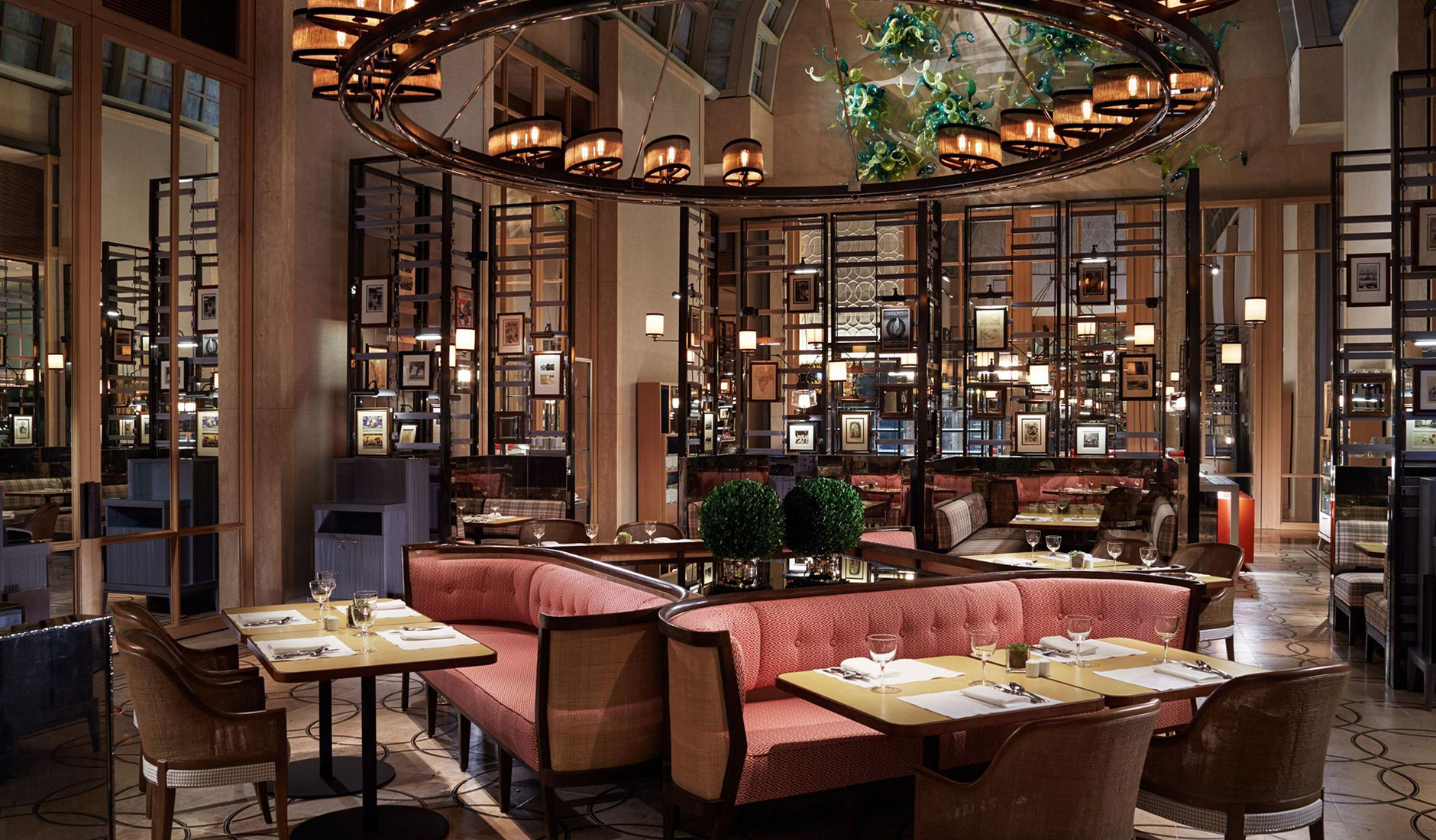 Ritz-Carlton, Millenia Singapore • The Best Boutique and Luxury Hotels in Singapore