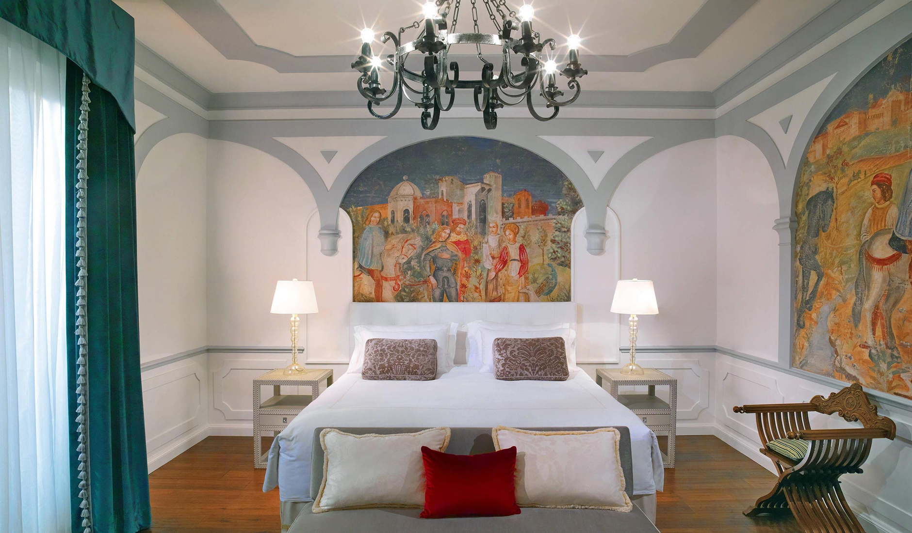 The St. Regis Florence • The Best Boutique and Luxury Hotels in Florence, Italy