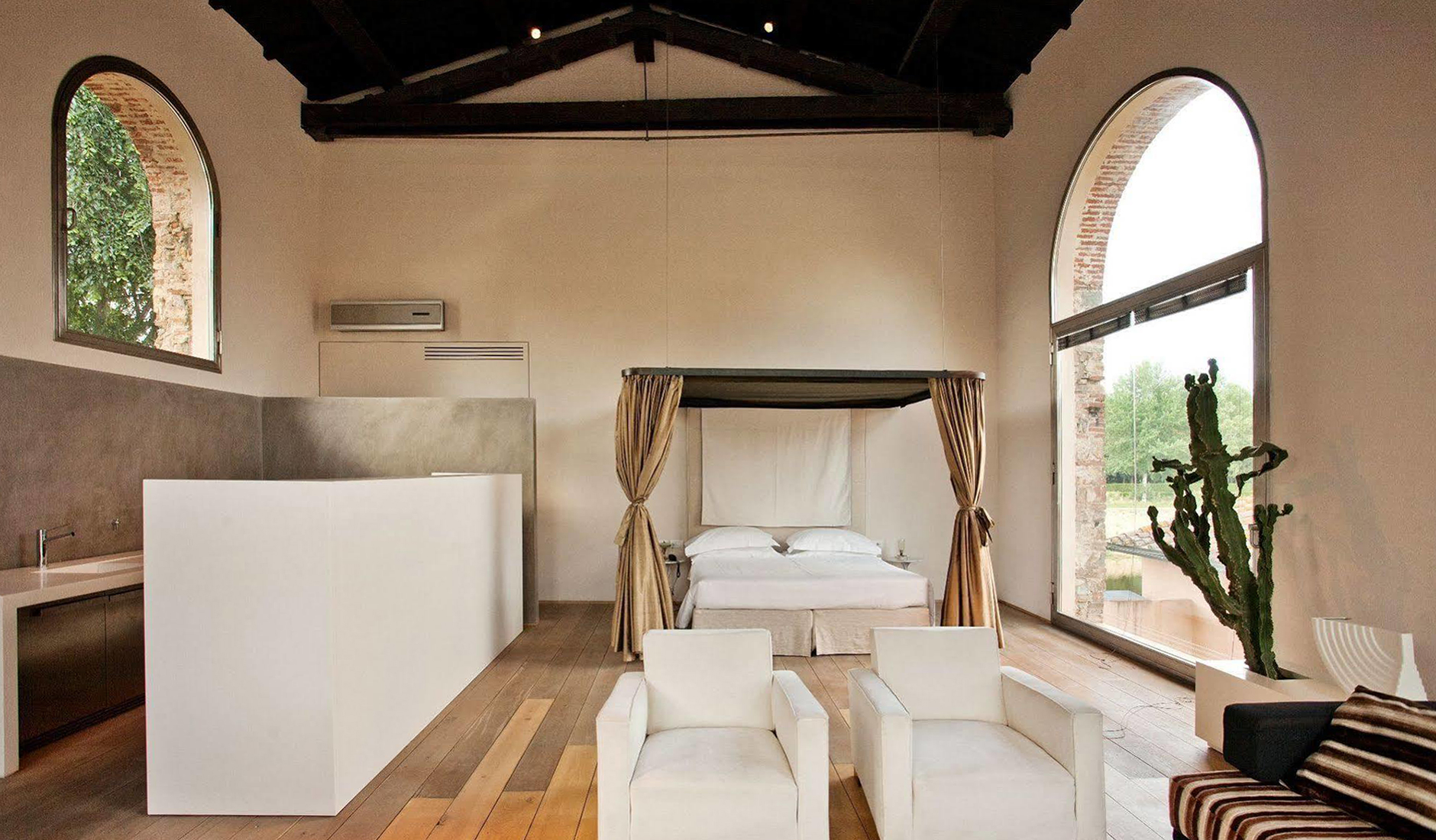 Riva Lofts Florence • The Best Boutique and Luxury Hotels in Florence, Italy
