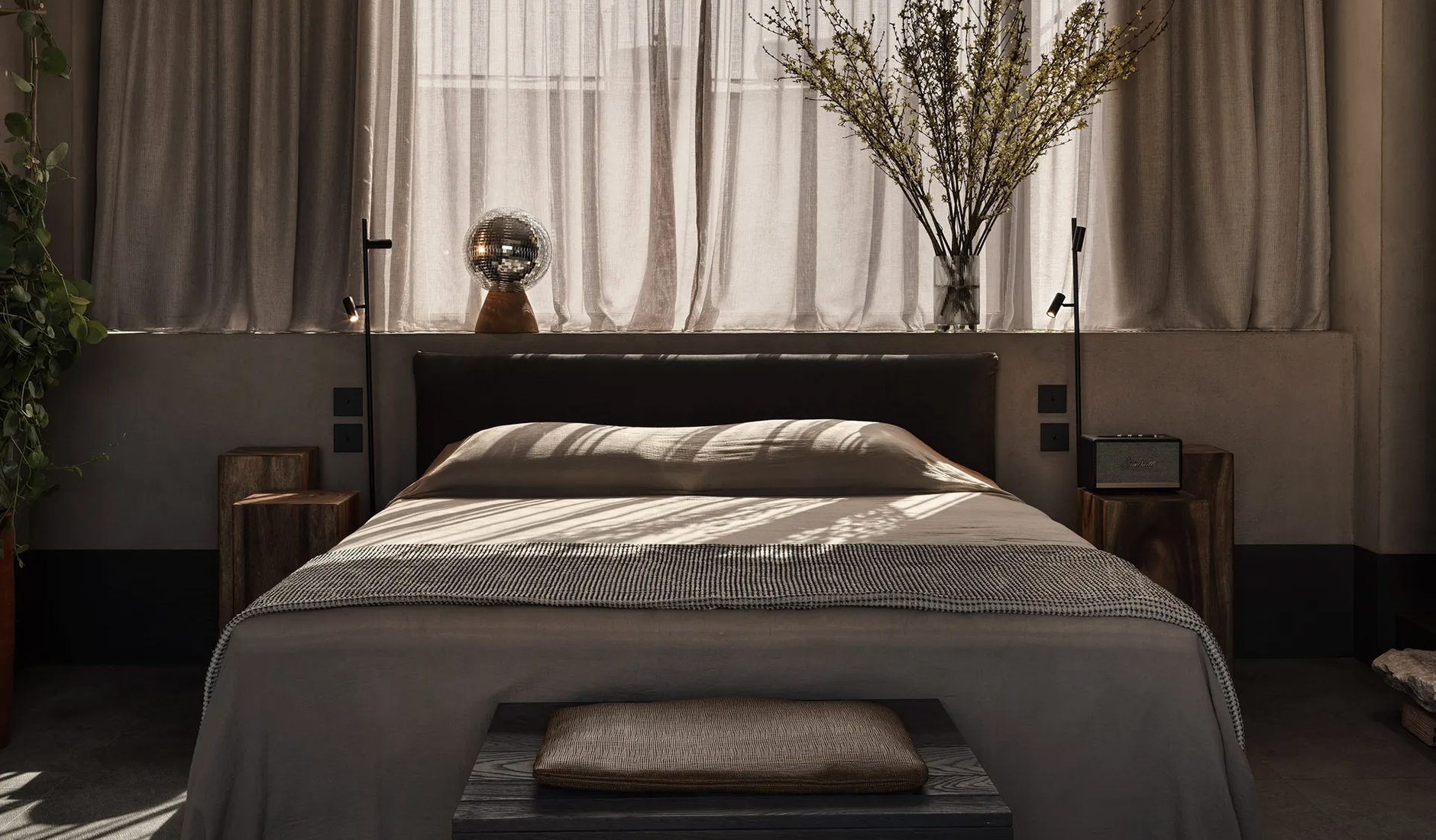 MONASTIK Living in Athina • The Best Boutique and Luxury Hotels in Athens, Greece