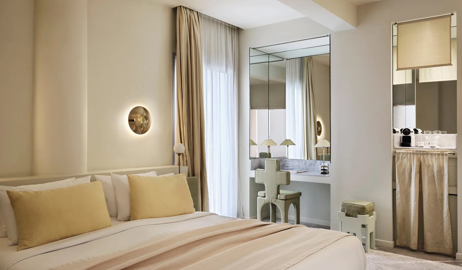 Apollo Palm Hotel • The Best Boutique and Luxury Hotels in Athens, Greece