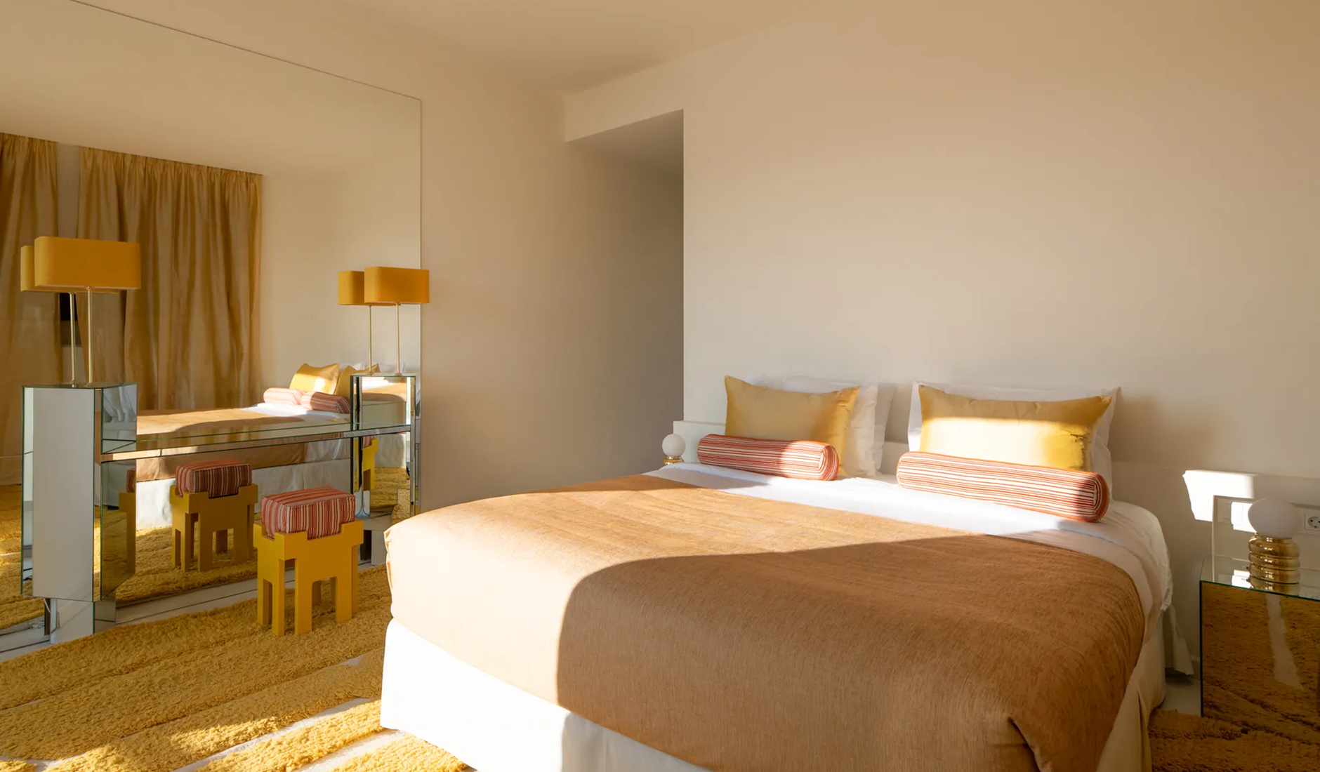 Apollo Palm Hotel • The Best Boutique and Luxury Hotels in Athens, Greece