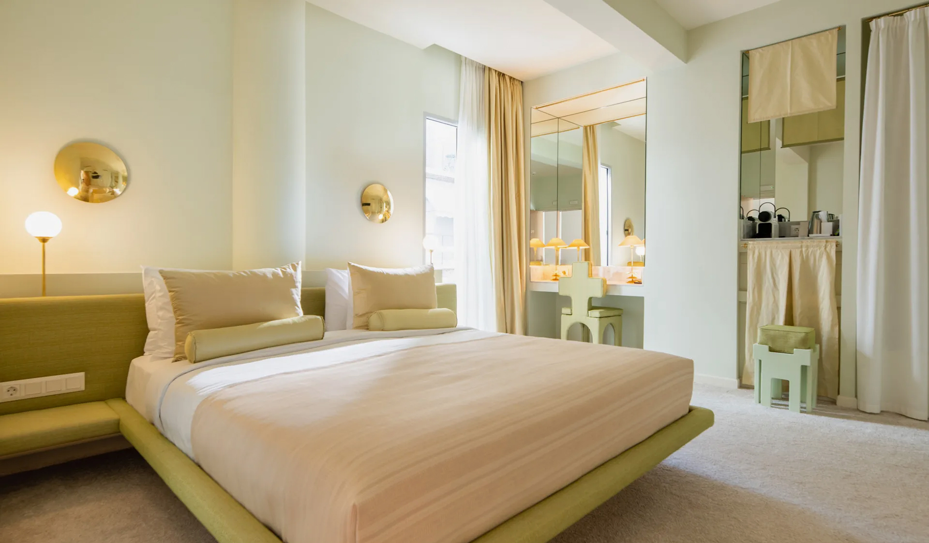 Apollo Palm Hotel • The Best Boutique and Luxury Hotels in Athens, Greece