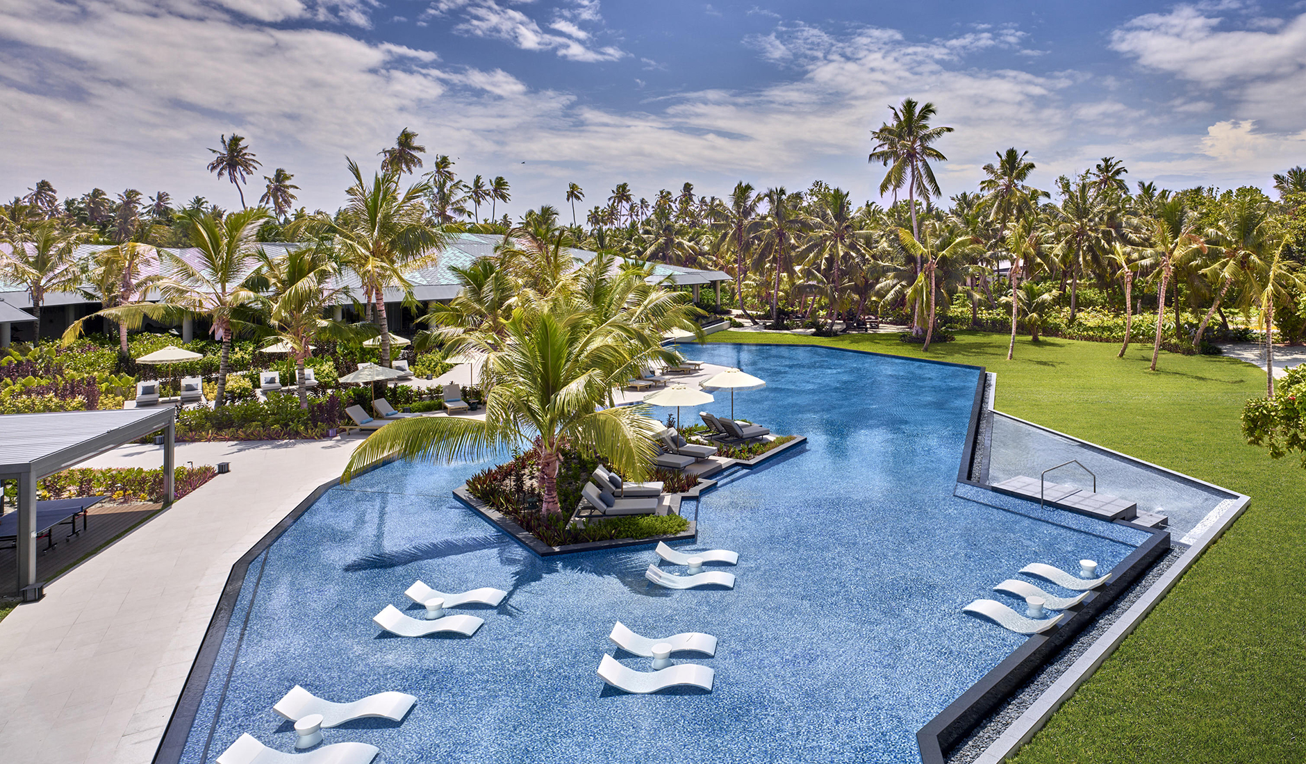 The Waldorf Astoria Platte Island Seychelles • The Best Luxury Resorts in the Seychelles