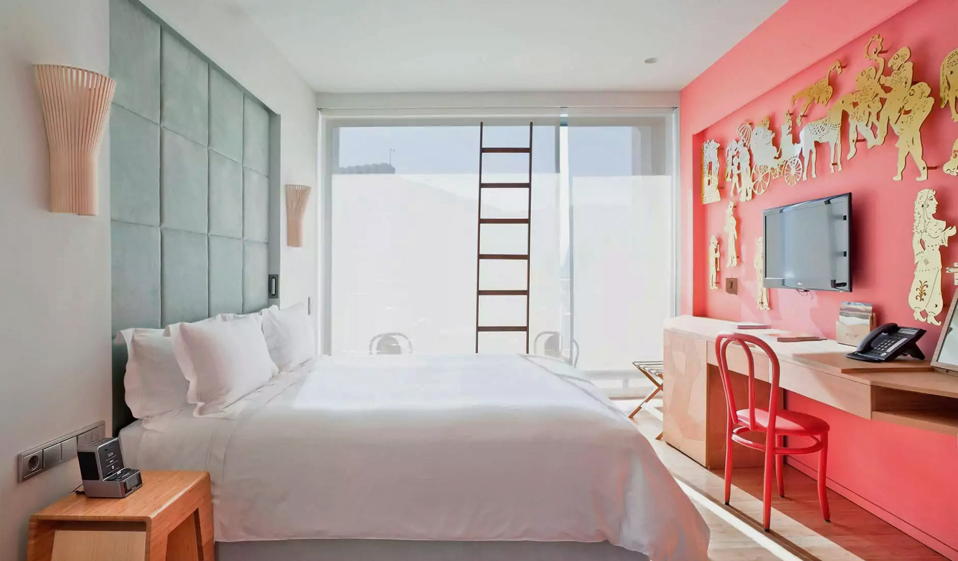 NEW Hotel • The Best Boutique and Luxury Hotels in Athens, Greece