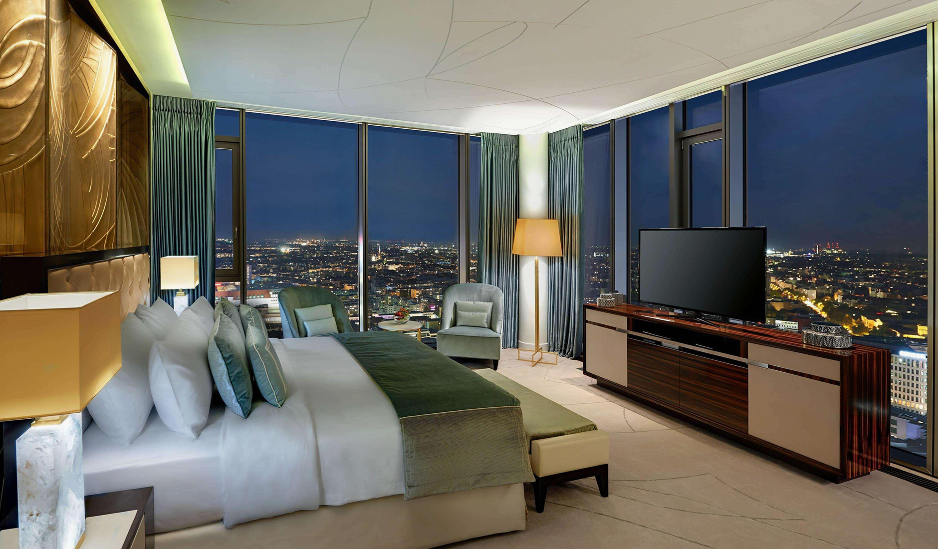 Waldorf Astoria Berlin • The Best Boutique and Luxury Hotels in Berlin, Germany