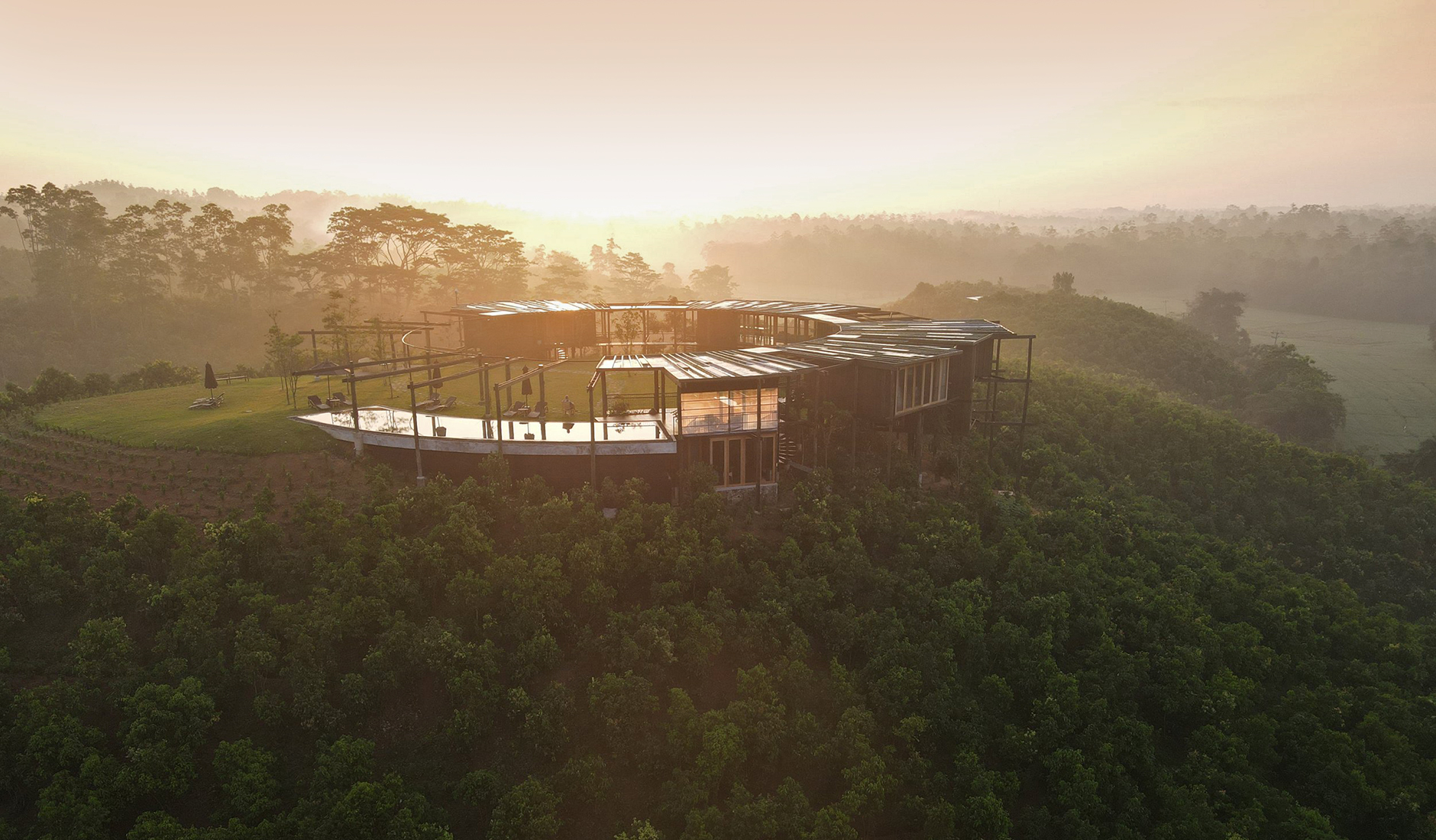 Trebartha East The Roundhouse • The Best Boutique Hotels & Beach Resorts on the South Coast of Sri Lanka