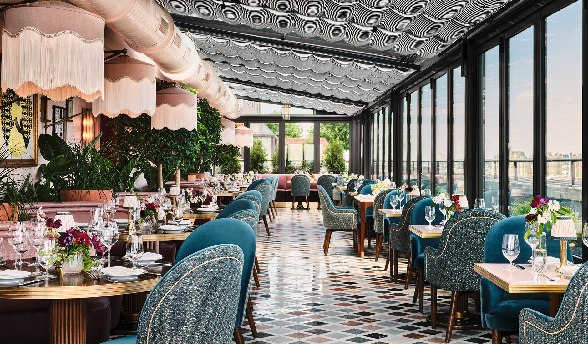 The Newbury Boston • The Best Luxury and Boutique Hotels in Boston, US