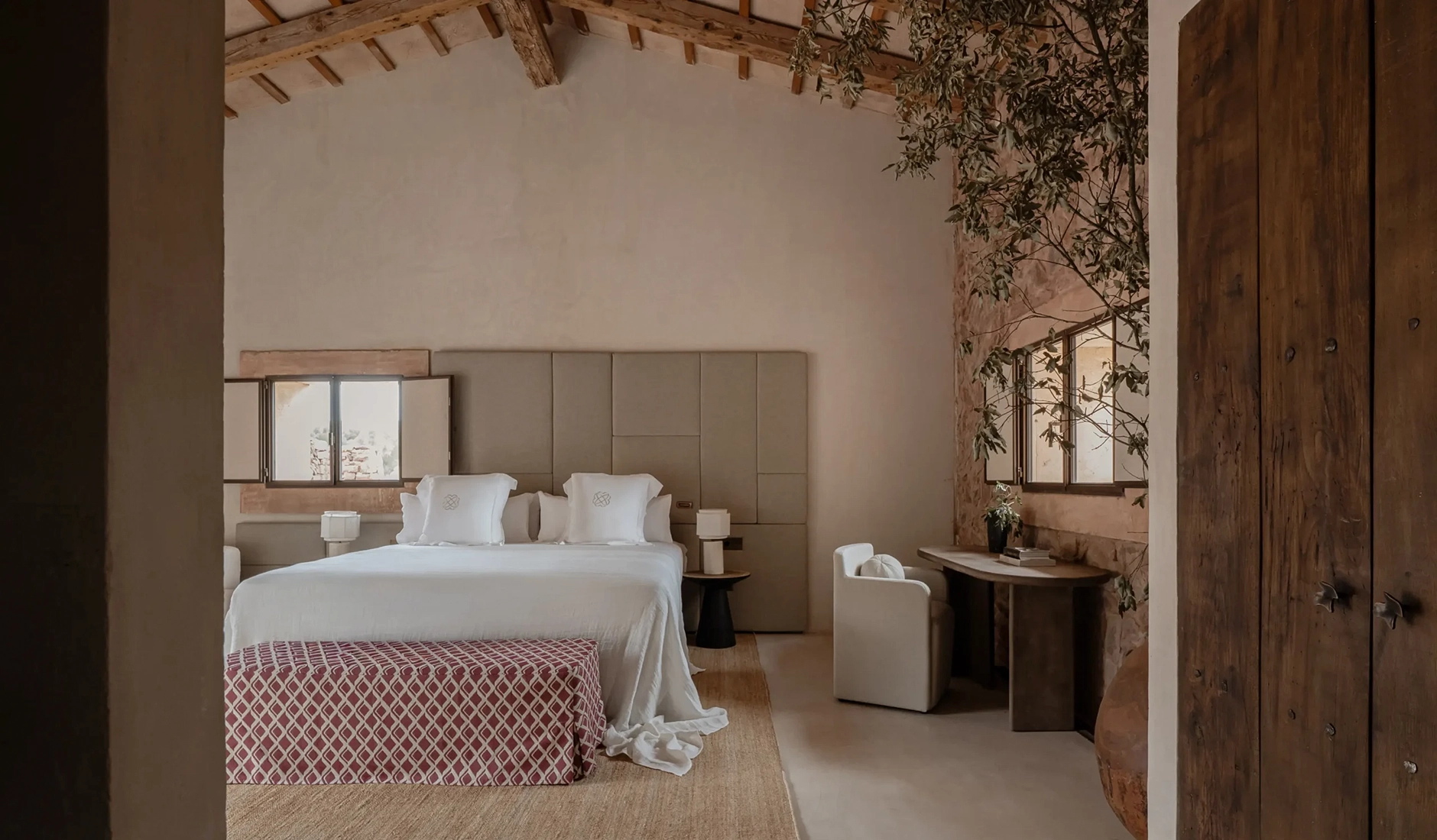 legant master suite bedroom at Vestige Binidufà Menorca