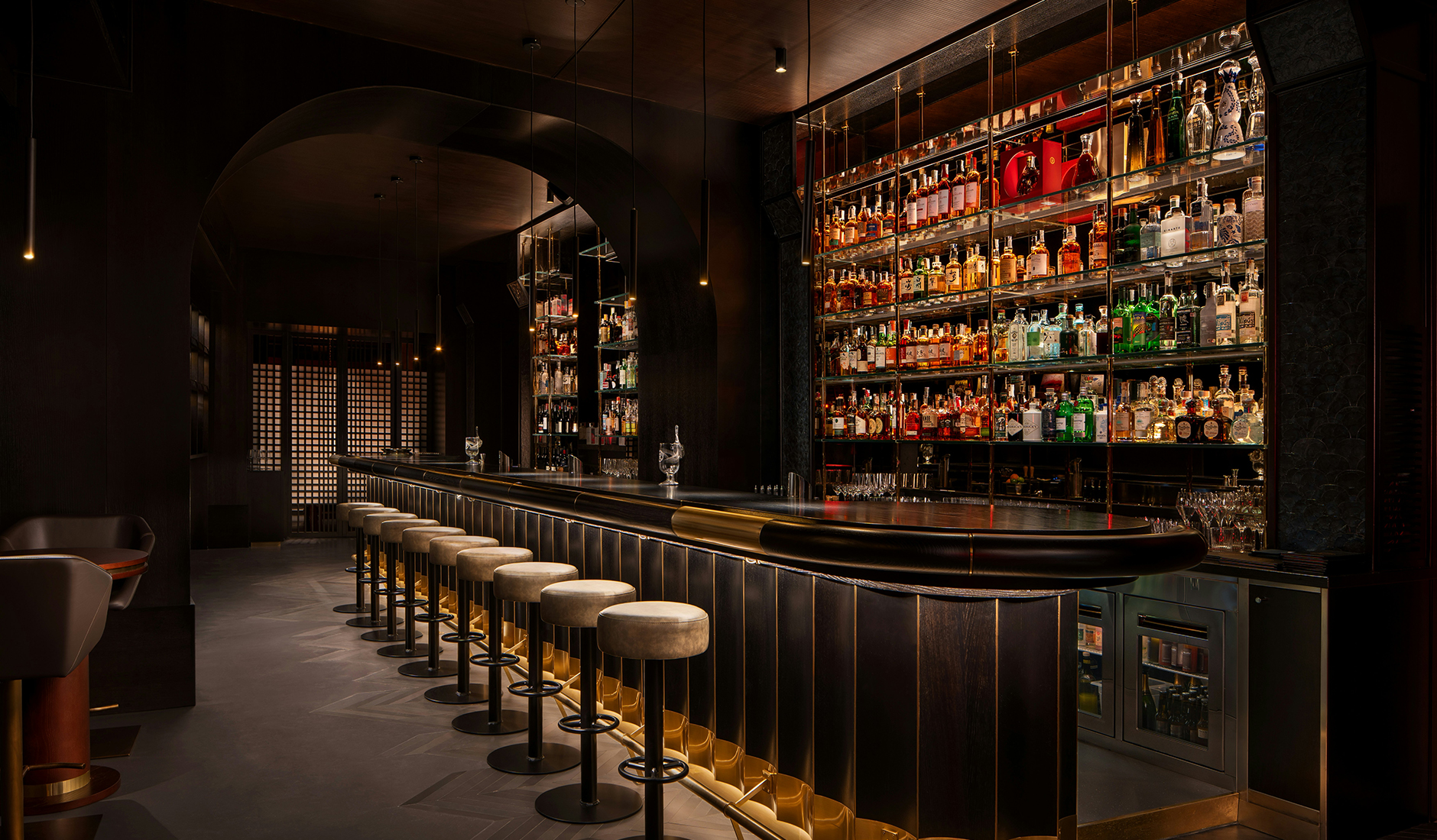 Cocktail bar at Casa J.K. Place Roma with an atmospheric interior and a distinctive contemporary style