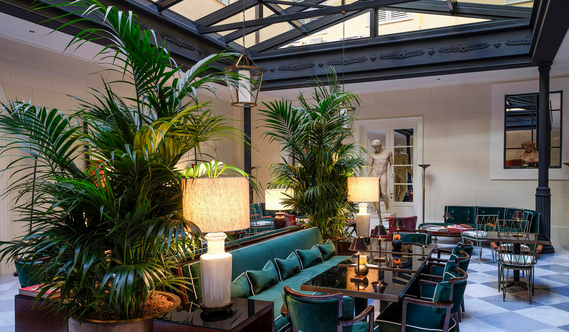 Al 22 Bistrot at Casa J.K. Place Roma, serving Roman cuisine with a contemporary touch