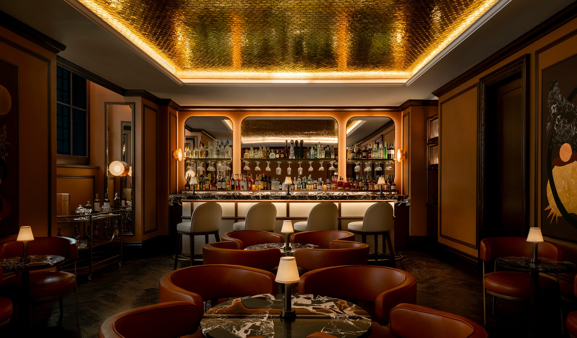 Ocra Bar at Corinthia Rome, an intimate setting for cocktails and evening drinks