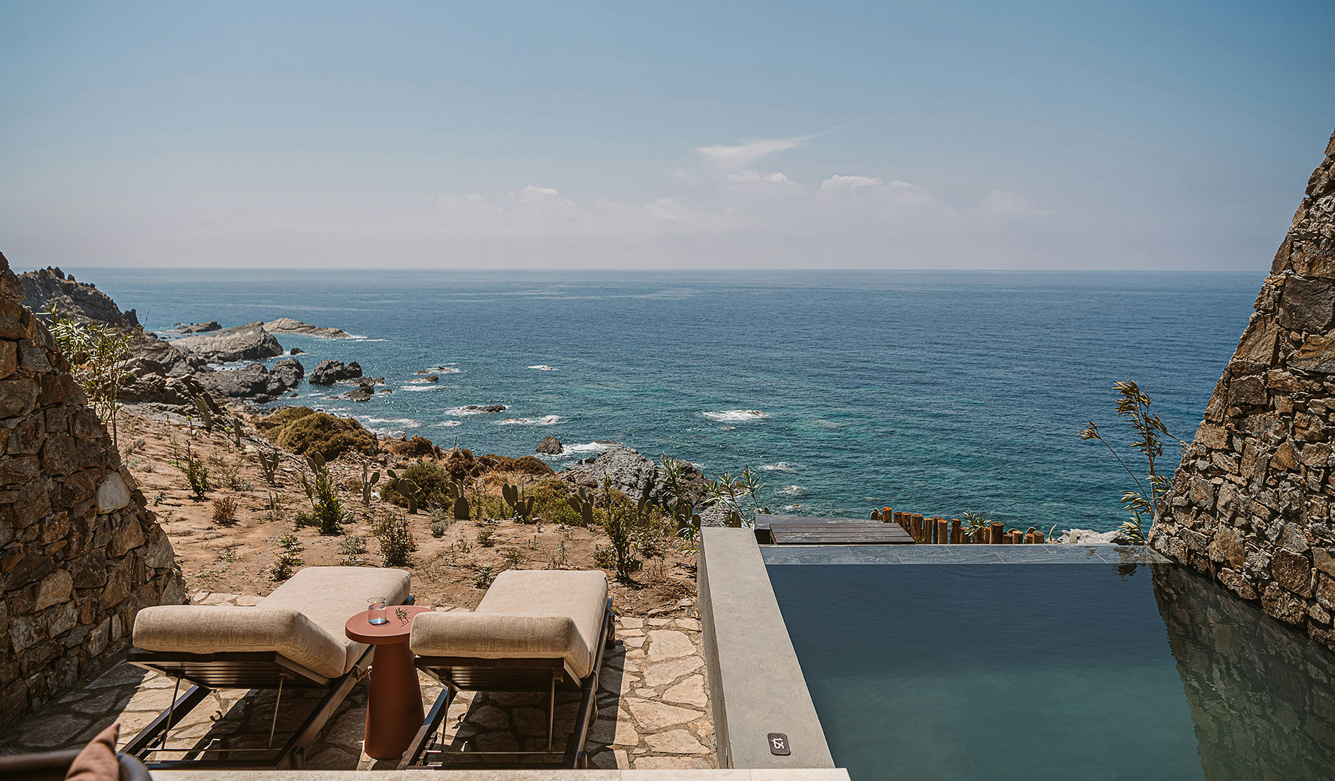 Private swimming pool at The Revery Villa overlooking the Cretan coastline